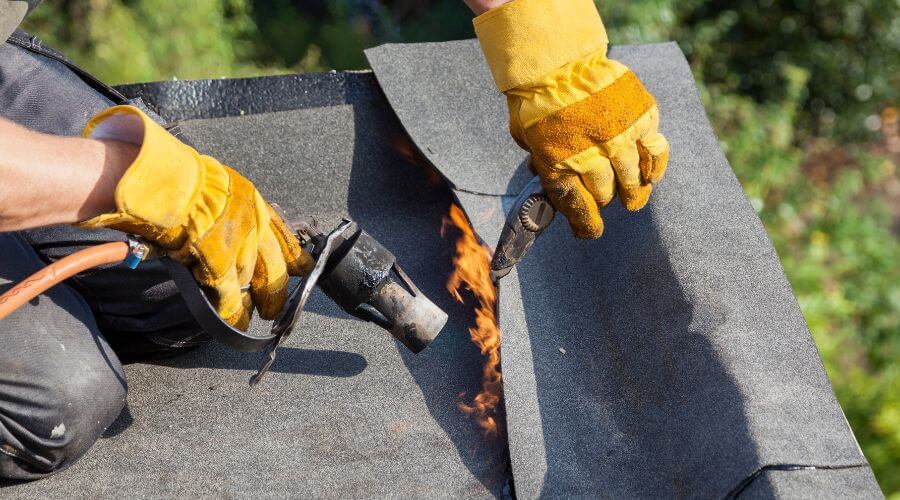 Expert Emergency Roof Repairs services in Hobe Sound, FL